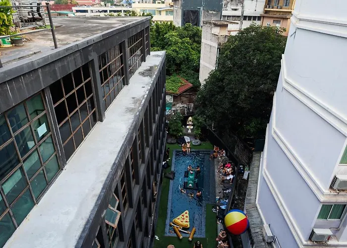 Bed Station Khaosan