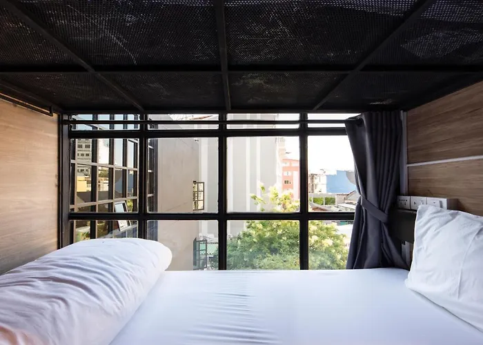 Bed Station Khaosan Bangkok